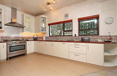 Mountainside Villa | Private villa in Gordons Bay with ocean views and pool