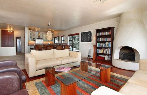 Mountainside Villa | Private villa in Gordons Bay with ocean views and pool