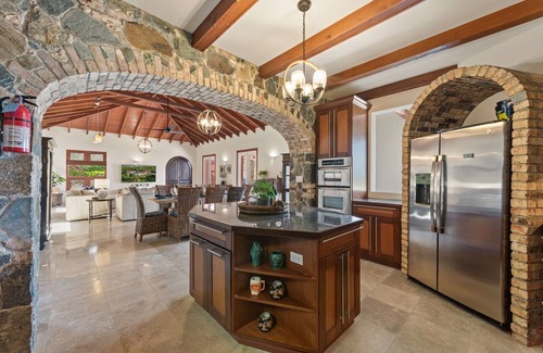 Estate Lovenlund Villa | Private villa w/5 oceanfront suites, heated pool