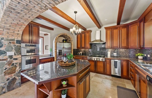 Estate Lovenlund Villa | Private villa w/5 oceanfront suites, heated pool