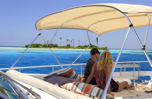 Hulhumale Boat Rental | Private yacht