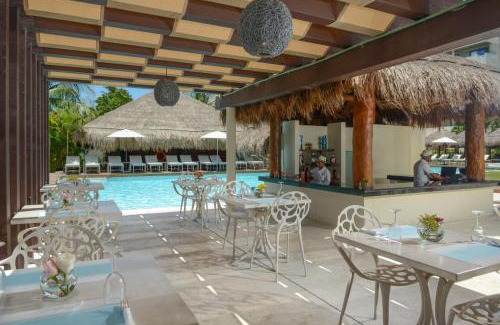 Centro - Supmza 001 Resort | Privilege Aluxes Adults Only