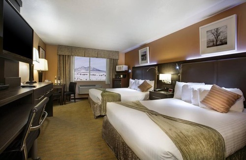 East Ely Hotel | Prospector Hotel and Casino