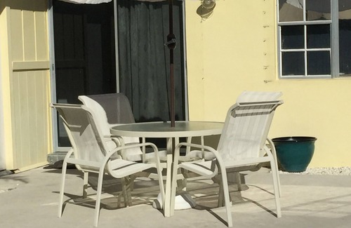 Rocky Point Cottage | PT SALERNO, FL Lil Cottage/boat slip/Manatee Pocket - St. Lucie Inlet/great rate