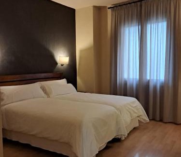 La Jonquera Hotel | Puerta De España