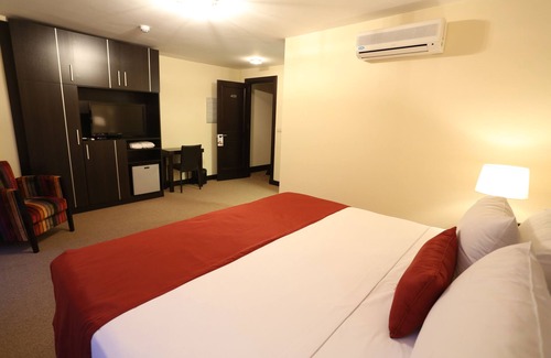 Ciudad Vieja Hotel | Puerto Mercado Hotel