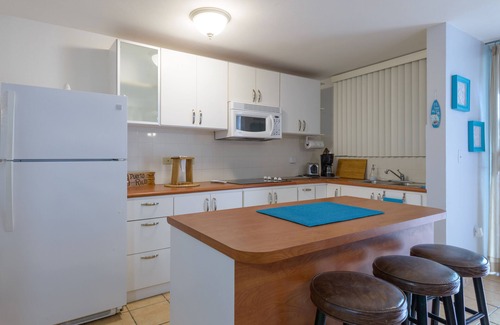 Cabo Rojo Condo | Puerto Salinas 3 bdrm fully air conditioned garden apartment, WiFi, 2 parkings