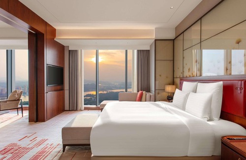 Huizhou Hotel | Pullman Huizhou Kaisa