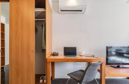 Chinatown Apartment | Punthill Apartment Hotel - Little Bourke