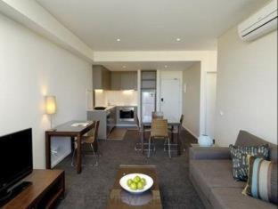 Wantirna South Apartment | Punthill Knox