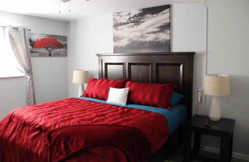 Village Seven House | Purple Mountain Majestic Retreat
