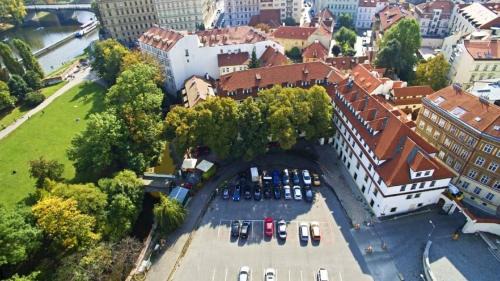 Mala Strana Hotel | Pytloun Old Armoury Hotel Prague, Stará Zbrojnice