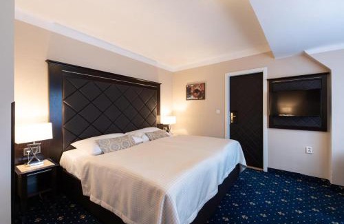 Mala Strana Hotel | Pytloun Old Armoury Hotel Prague, Stará Zbrojnice