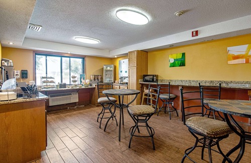 Aberdeen Hotel | Quality Inn Aberdeen