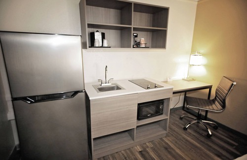 Aurora Hotel | Quality Inn Aurora Denver