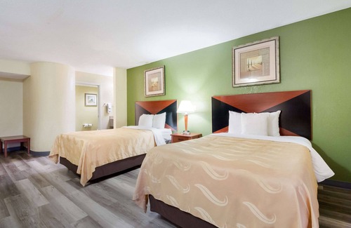 Baytown Hotel | Quality Inn Baytown - Houston East