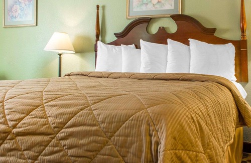 Broken Arrow Hotel | Quality Inn Broken Arrow - Tulsa