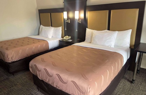Dalton Hotel | Quality Inn Dalton Central