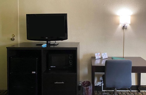 Elizabeth City Hotel | Quality Inn Elizabeth City near University
