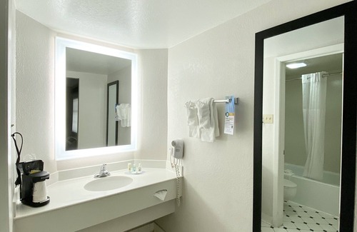 Harlingen Hotel | Quality Inn Harlingen