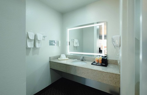 Holbrook Hotel | Quality Inn Holbrook near Petrified Forest