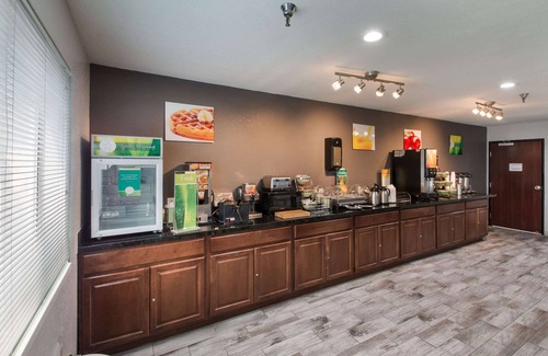 Midvale Hotel | Quality Inn Midvale - Salt Lake City South