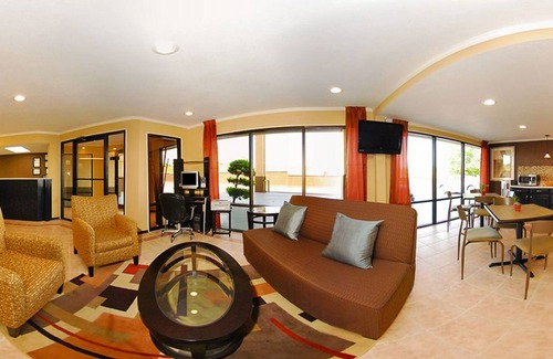 Mount Pleasant Hotel | Quality Inn Mt. Pleasant