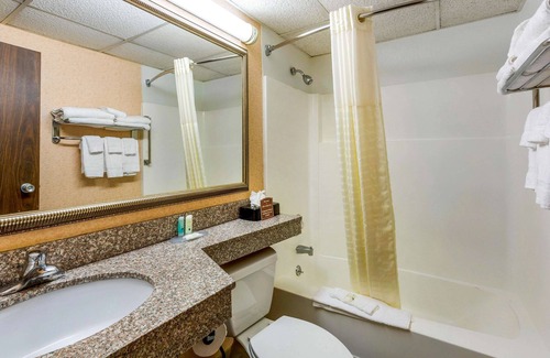 Old Saybrook Hotel | Quality Inn Old Saybrook - Westbrook