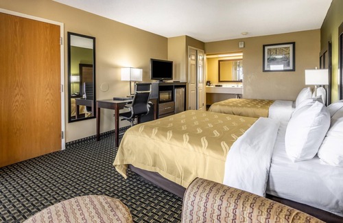 Perry Hotel | Quality Inn Perry - National Fairgrounds Area
