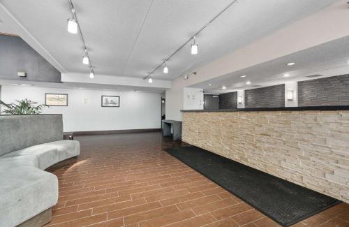 East Bloomington Hotel | Quality Inn & Suites Mall of America - MSP Airport