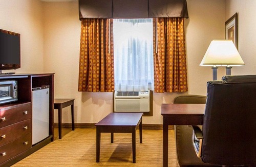 Ottumwa Hotel | Quality Inn & Suites Ottumwa North