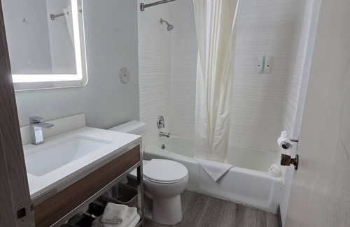 Ottumwa Hotel | Quality Inn & Suites Ottumwa North