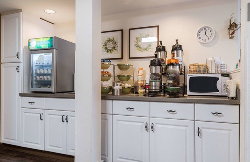 Silverdale Hotel | Quality Inn & Suites Silverdale Bangor - Keyport
