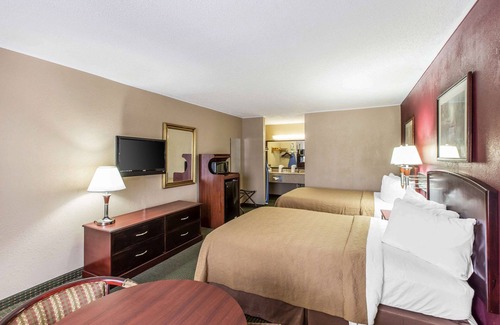 Tifton Hotel | Quality Inn Tifton