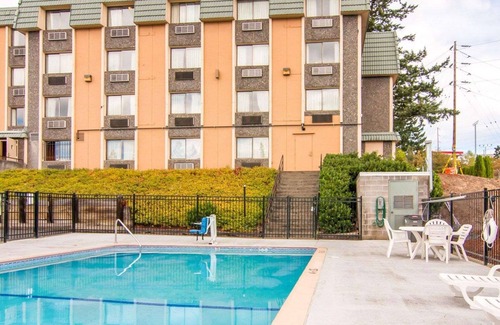 Tigard Hotel | Quality Inn Tigard - Portland Southwest