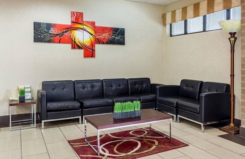 Tupelo Hotel | Quality Inn