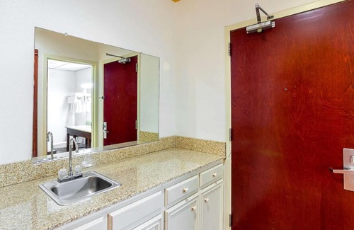 Lubbock Hotel | Quality Suites