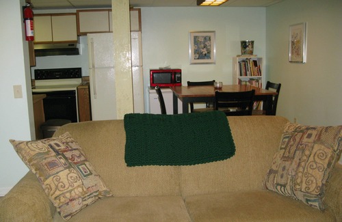 Nashville Apartment | Quiet neighborhood, comfortable apartment, 10 miles from downtown Nashville