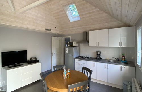 Sene House | Quiet vacation in small house with enclosed garden