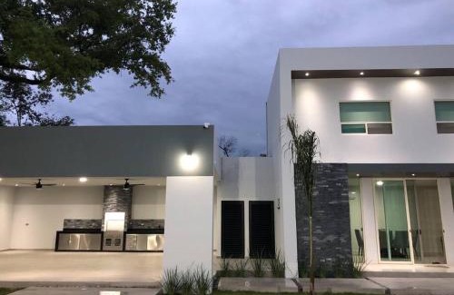 Allende House | Quinta Felinos