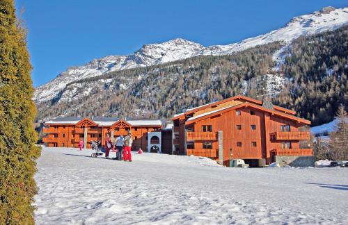 Lanslevillard Apartment | Résidence Les Balcons De Val Cenis Le Haut