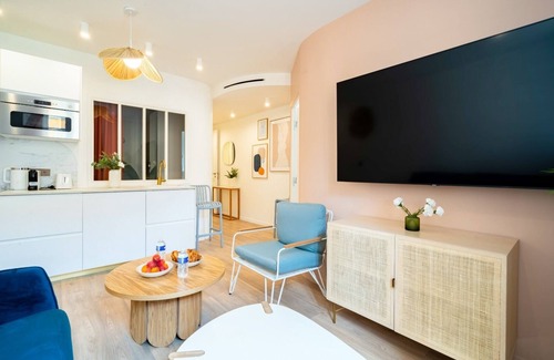 Old Town Apartment | Résidence Saint-Tropez FENIERS