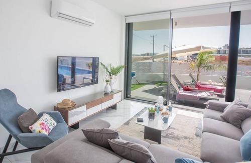Paphos Villa | R 1378 VILLA ROYAL 3