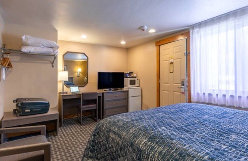 Steamboat Springs Hotel | Rabbit Ears Motel