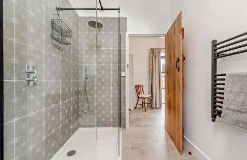 Chipping Norton House | Rabbit