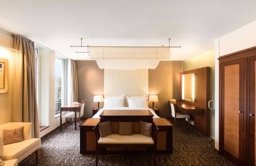 Old Town Hotel | Radisson Blu Carlton Hotel, Bratislava
