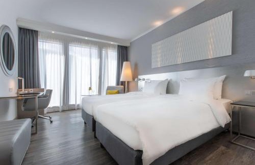 Mittelfeld Hotel | Radisson Blu Hotel Hannover