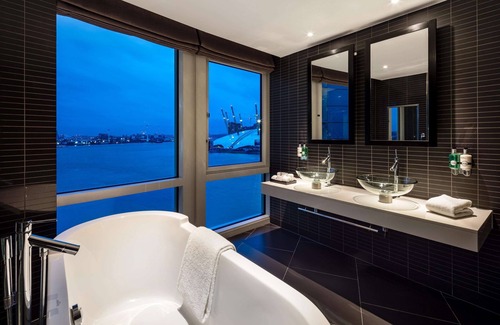 Canary Wharf Hotel | Radisson Blu Hotel, London Canary Wharf East