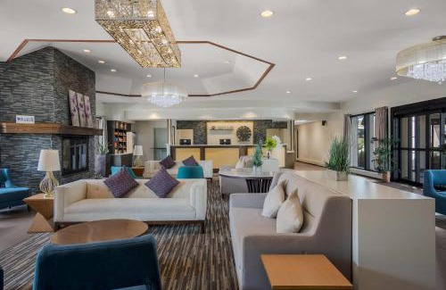 Grand Rapids Hotel | Radisson Hotel Grand Rapids Riverfront