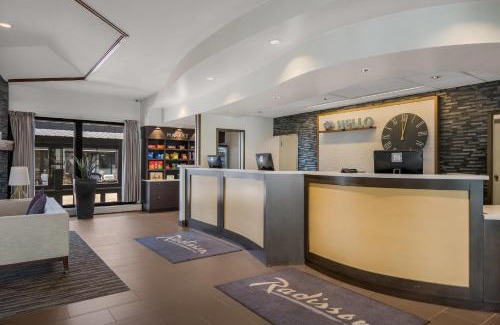 Grand Rapids Hotel | Radisson Hotel Grand Rapids Riverfront